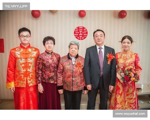 双探花携手入场,笑声连连!场馆内“哈哈哈”回响不断 双探花携手入场,笑声连连!场馆内“哈哈哈”回响不断